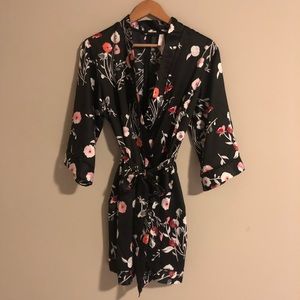 Kimono style floral robe
